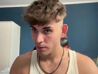 Offline harper_durand on Flirt4Free