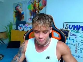 Freechat jett_carter on Flirt4Free