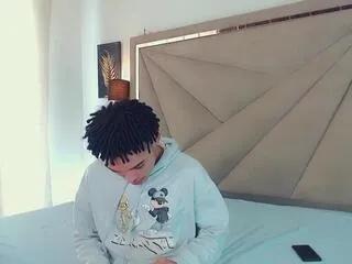 jhon_valentin — Freechat on Flirt4Free