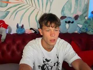 Freechat johnny_october on Flirt4Free