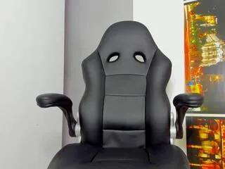 Offline klinsmann_campbell on Flirt4Free