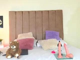 Private lana_larsen on Flirt4Free