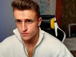 Offline leo_cavalli on Flirt4Free