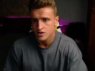 Offline leo_cavalli on Flirt4Free