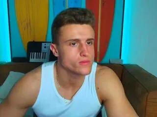 Offline leo_cavalli on Flirt4Free
