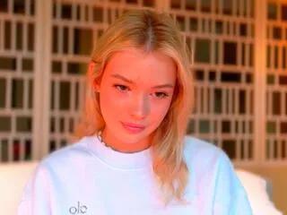 Offline lily_rooney on Flirt4Free