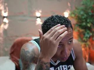 Offline logan_varela on Flirt4Free