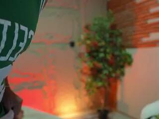 Offline logan_varela on Flirt4Free