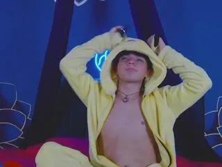 Offline luca_delart on Flirt4Free