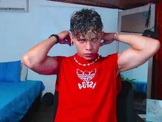 Offline lucas_luxx on Flirt4Free