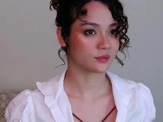 Freechat lucia_saanvi on Flirt4Free