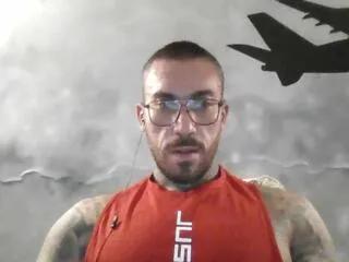 Freechat lucias_crawford on Flirt4Free