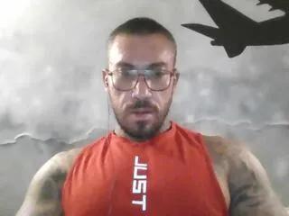 Freechat lucias_crawford on Flirt4Free