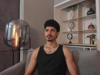 Offline lukee_taylor on Flirt4Free