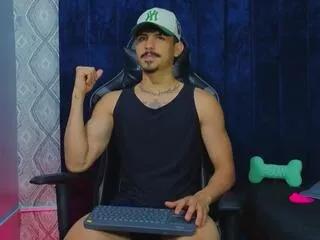 Offline lukee_taylor on Flirt4Free