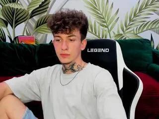 Freechat marvin_irving on Flirt4Free