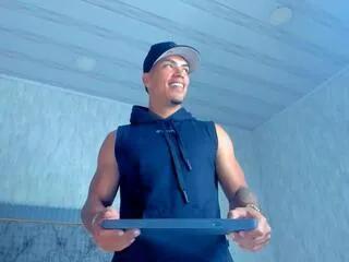 Offline max_mayers on Flirt4Free