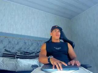 Offline max_mayers on Flirt4Free