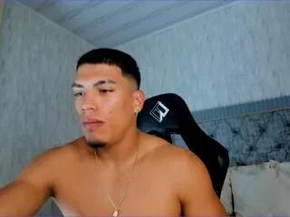 Offline max_mayers on Flirt4Free