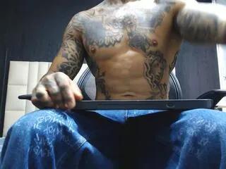 Offline mike_joness on Flirt4Free