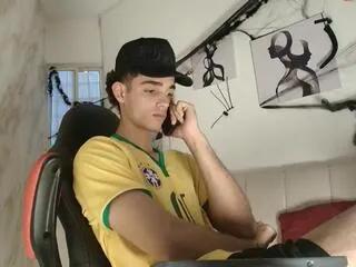 Offline nathan_shimmer on Flirt4Free