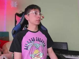 Offline naughty_scott on Flirt4Free