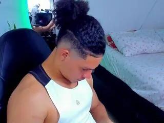 Offline nick_cartier on Flirt4Free