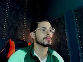Offline nick_moss on Flirt4Free
