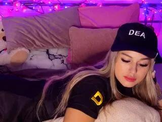 Offline nikki_alman on Flirt4Free