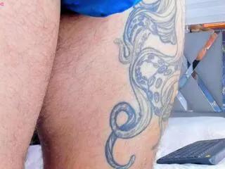 Freechat reynel_castro on Flirt4Free