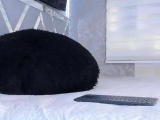 Freechat reynel_castro on Flirt4Free