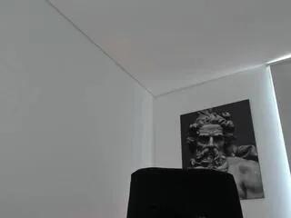 Offline simon_leon on Flirt4Free