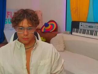 Offline spencer_roth on Flirt4Free