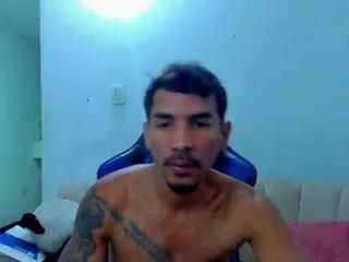 Offline stivens_aron on Flirt4Free