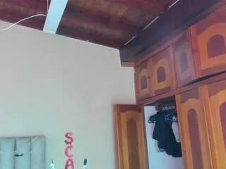 Offline tessa_thomp on Flirt4Free