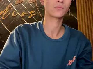 Offline tyler_thin on Flirt4Free