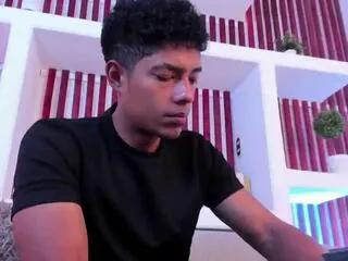 Offline victory_casuss on Flirt4Free