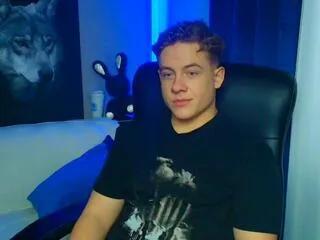 Offline zeke_carter on Flirt4Free