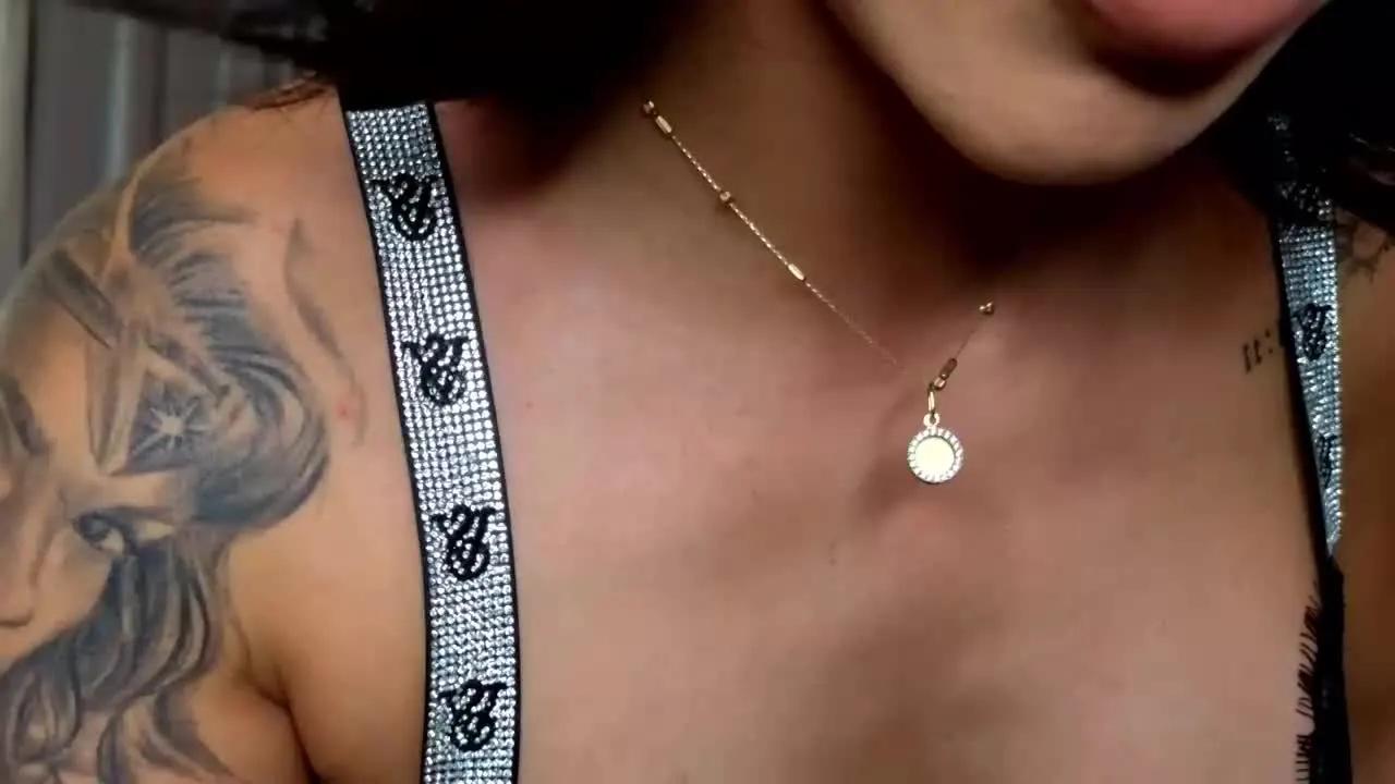 Freechat FitEva on Streamray