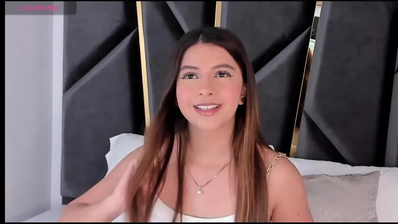 Offline LaurenMurphy on Streamray