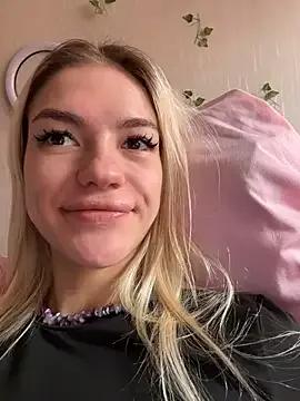 Freechat -Sexy_Barbie- on StripChat