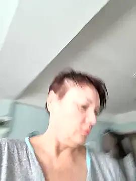 Freechat _lady_red_ on StripChat