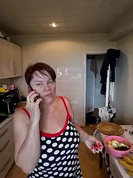 Freechat _lady_red_ on StripChat