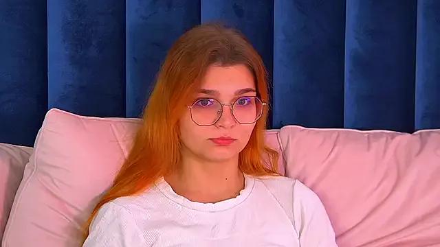 Freechat BellaMarebelle on StripChat