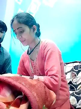 Group bold-couple on StripChat