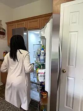 choclatepeaach on StripChat 