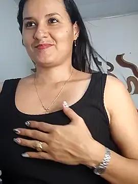 elena_jonees on StripChat 