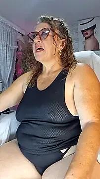 Freechat evelin_hott on StripChat