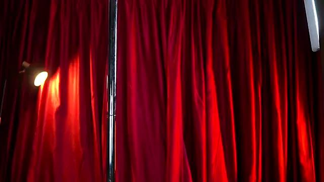 Freechat Evelyn_Evyyy on StripChat