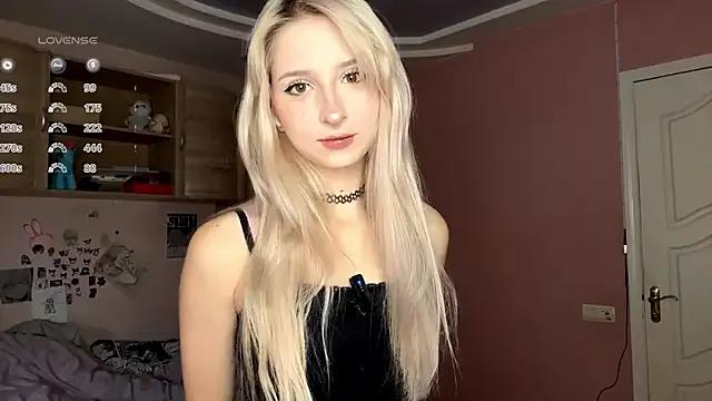 StripChat FridaAaberg is Private FridaAaberg — Lets take off shorts and enjoy more